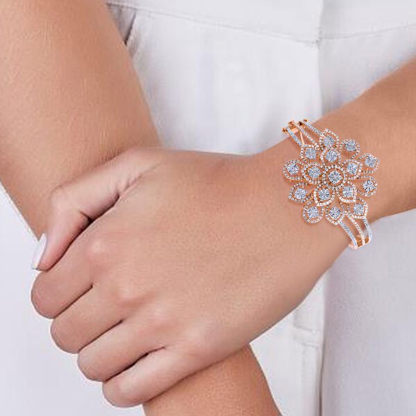 Alluring floret bracelet - Image 2