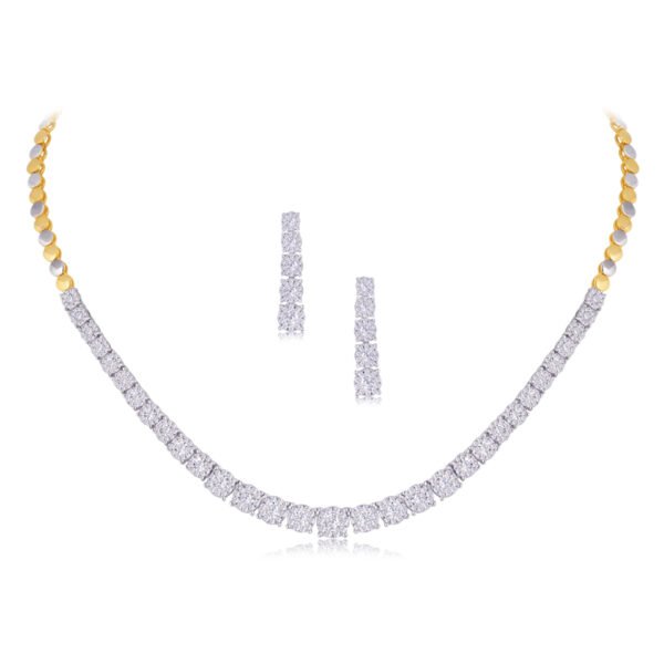 Everly diamond necklace