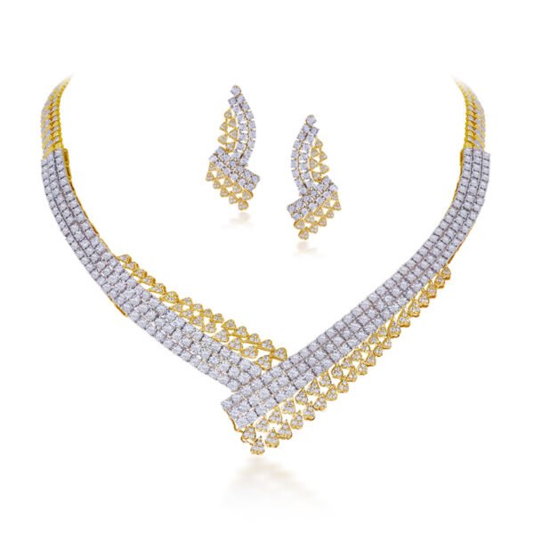 Ila diamond necklace