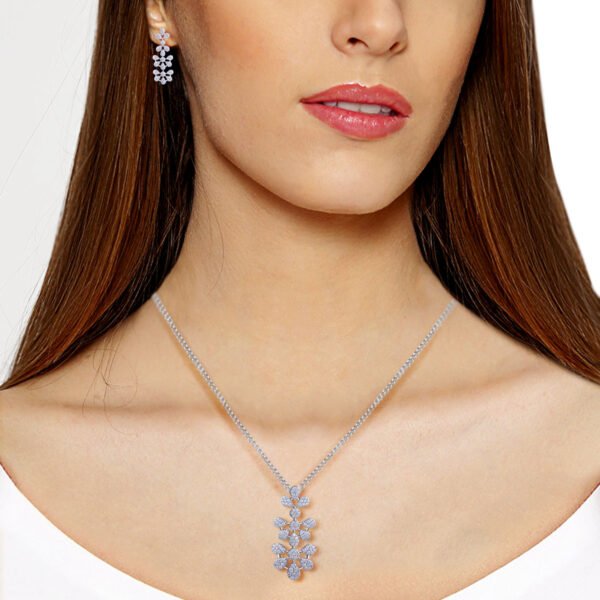 Ardra Diamond Pendant Set - Image 3